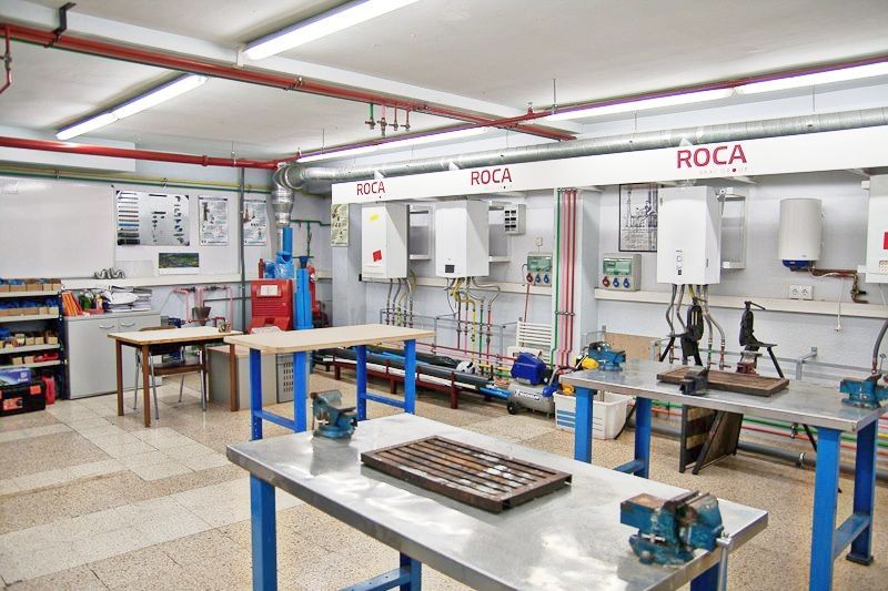 Escuela de Barcelona para instaladores de RITE Escuela de Barcelona para instaladores de RITE