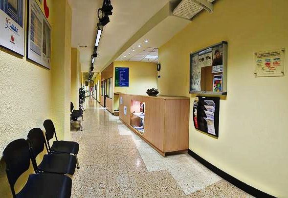 La mejor escuela para electricistas y fontaneros de Barna